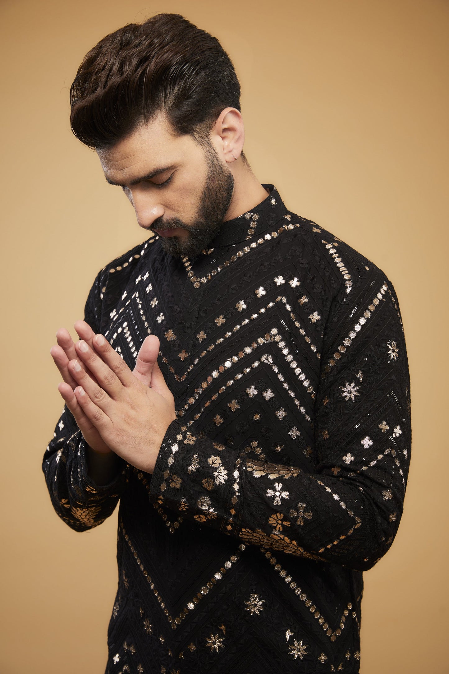 Black flora-fauna threadwork kurta with detailed leather patch-work. - kasbahmen