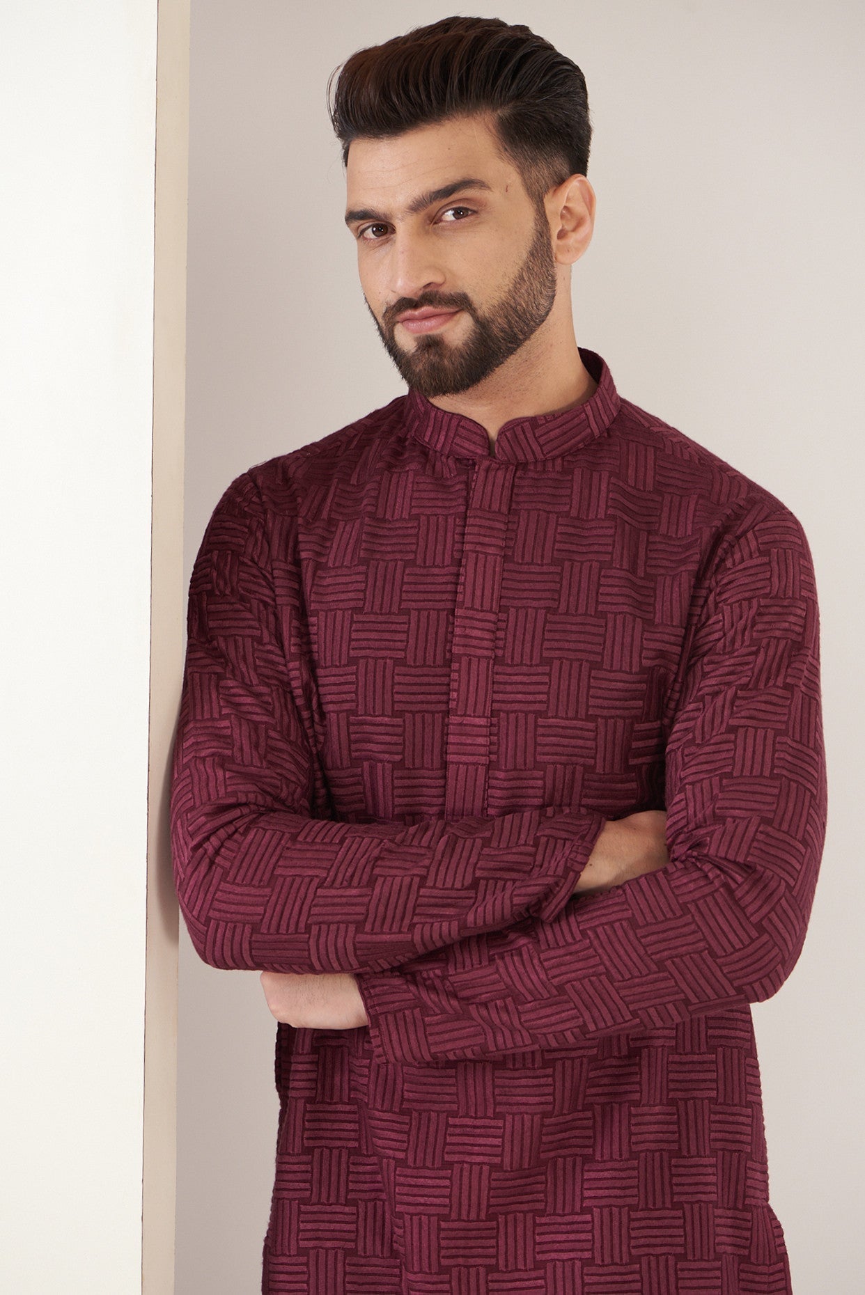 Maroon thread work kurta - kasbahmen