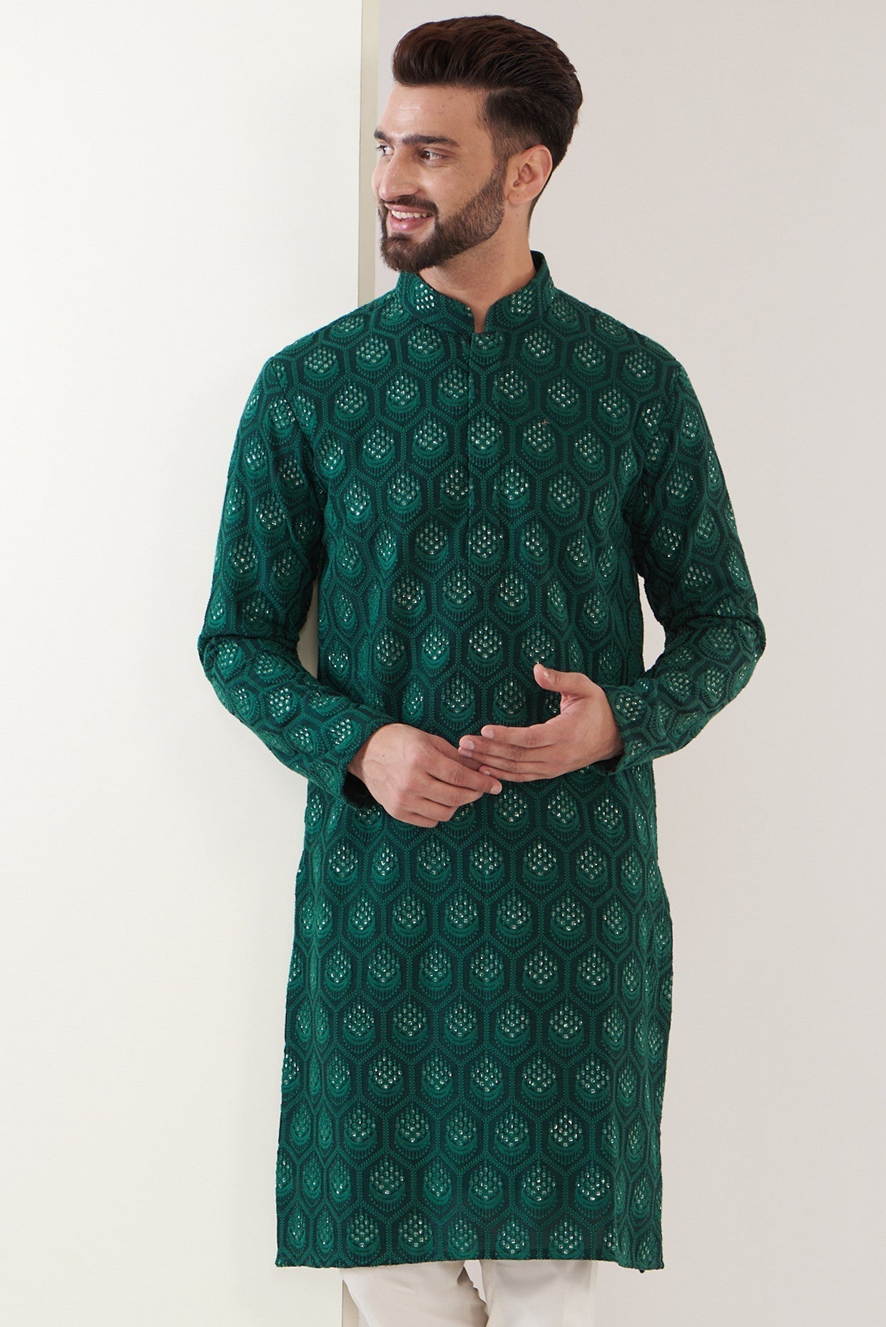 Bottle green embroidred kurta - kasbahmen
