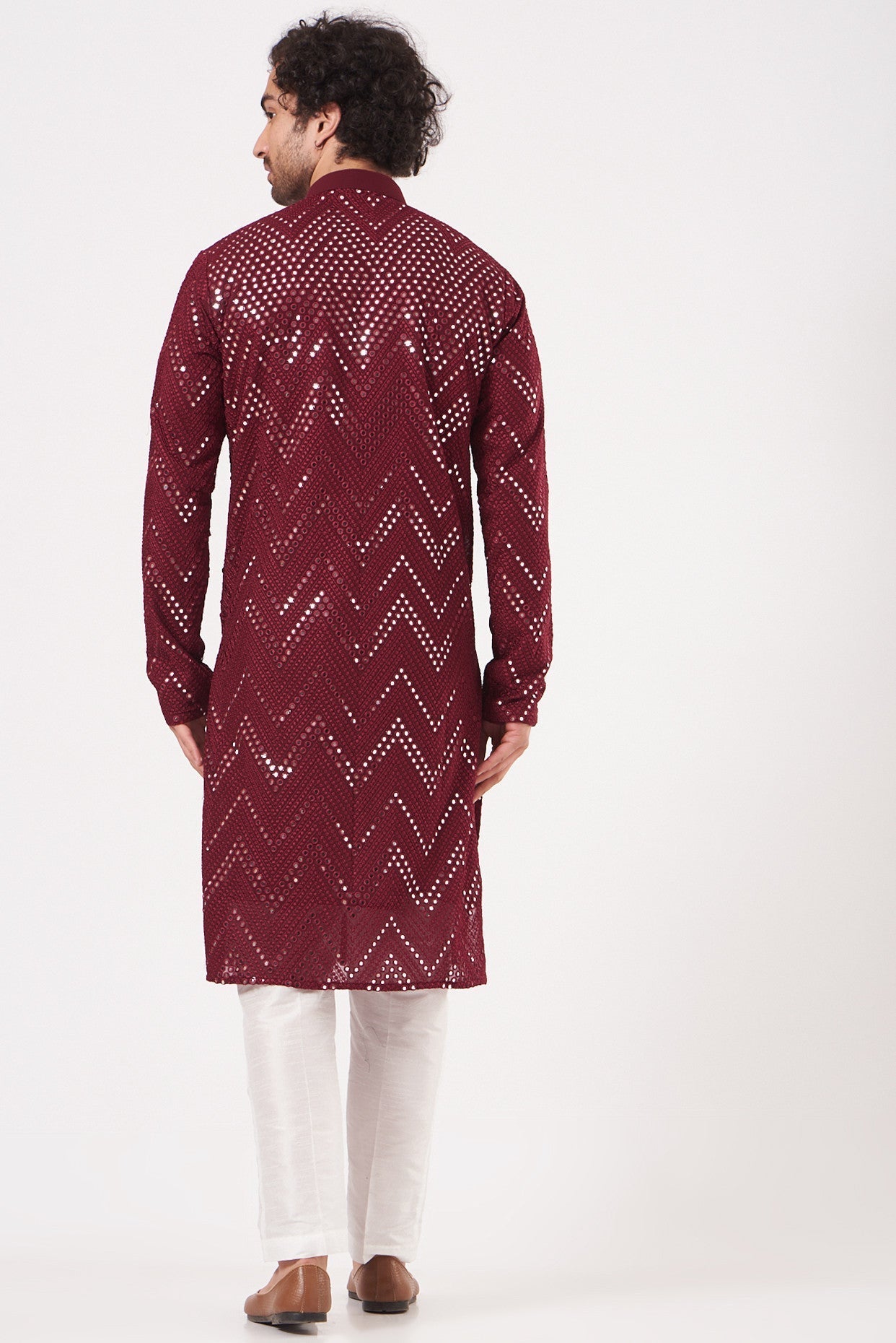 Maroon Embroidered Kurta - kasbahmen