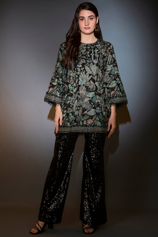 b f23 f24lack and green co ord set with heavy floral and sequins embroider paired with sequined pants